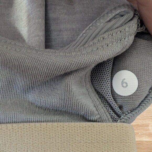 Lululemon Core Kicker Slim-Fitting Tank Top Heather Gray Pink Wide Straps Cross - Picture 5 of 16